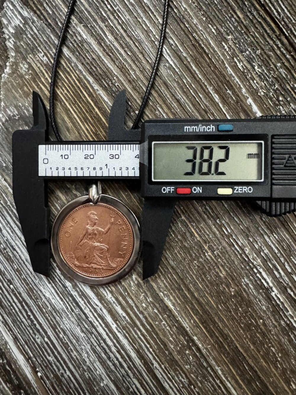 1966 English 1 Penny Coin Pendant, Artisan Vintage Coin Resin Necklace - Picture 9 of 11